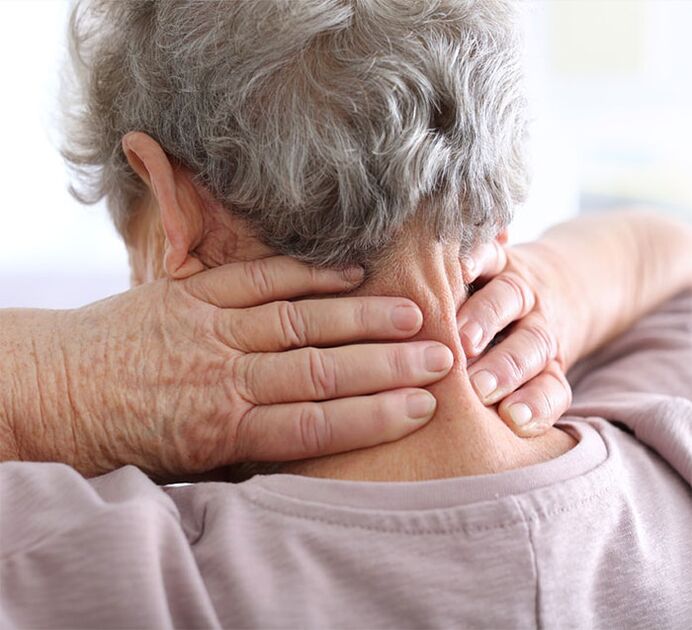 Die Symptome einer zervikalen Osteochondrose weisen auf die Notwendigkeit einer Behandlung der Krankheit hin